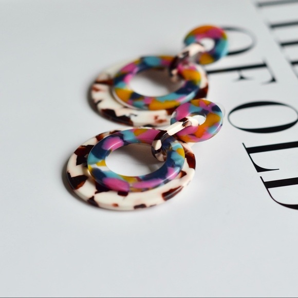 Artisan Acrylic Hoops Dangle Mutli Layer Colorful - Picture 2 of 3